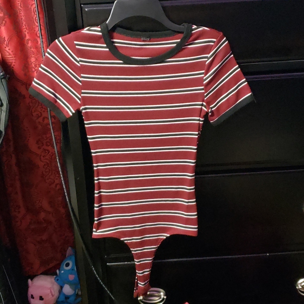 Casual striped fitted bodysuit tee